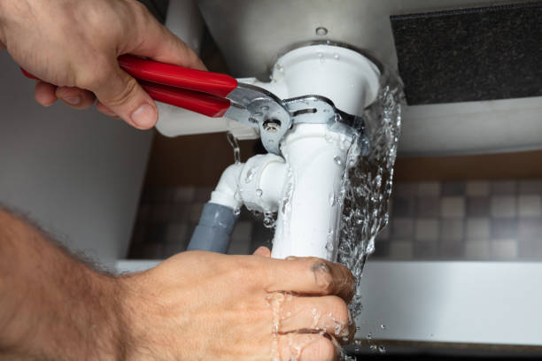 Water damage restoration insurance claims in Crest, CA